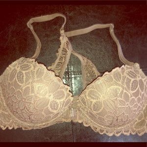 VS Pink lace bra